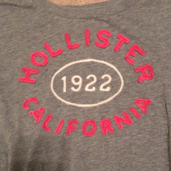 Girls size 20 hollister shirt - Picture 2 of 4